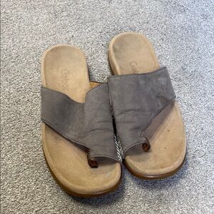Gabor Taupe Fumo Nubuck Lavato Toe Loop Sandals Size 37